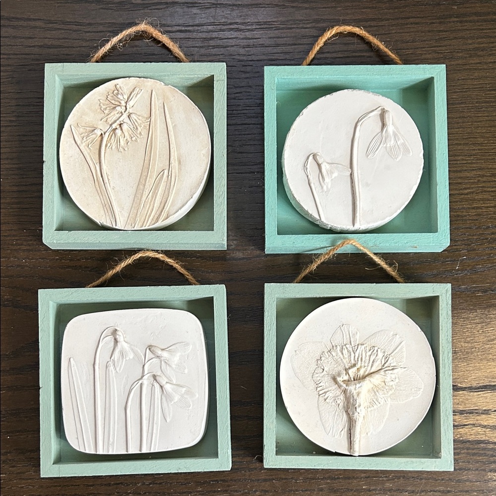 Floral Relief Wall Art Set in Green Frames